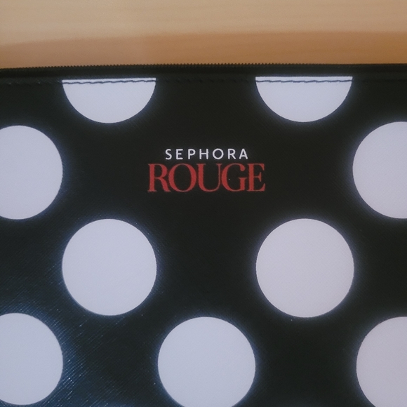 Sephora Rouge 2018 Polka Dot Clutch - Picture 3 of 4